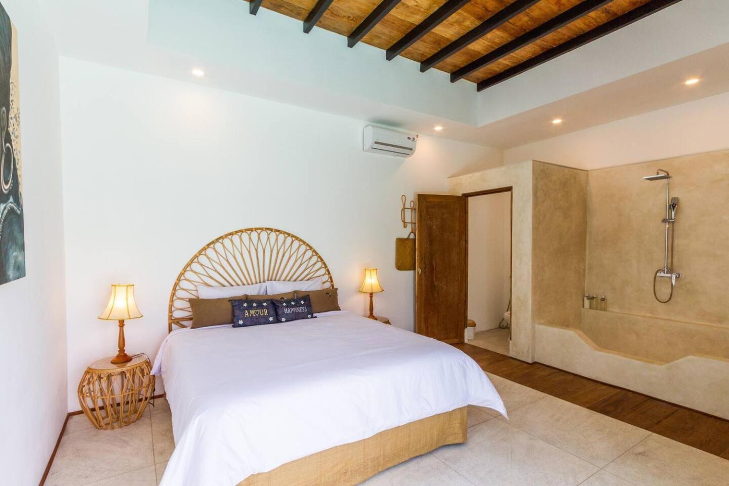 Villa Nuga By Dreamawaybali Seminyak Zewnętrze zdjęcie